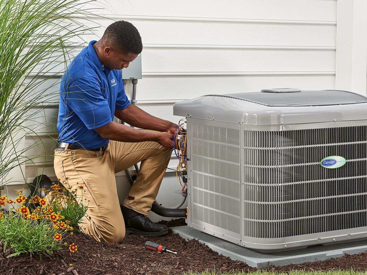 how-long-do-air-conditioners-last-dealer-servicing-ac